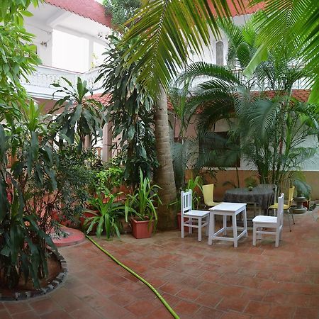 Daphne Hotel マハーバリプラム エクステリア 写真