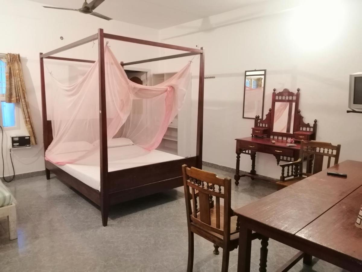 Daphne Hotel マハーバリプラム エクステリア 写真